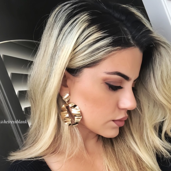 Heiress Blank Jewelry - gold wave disc drop earrings